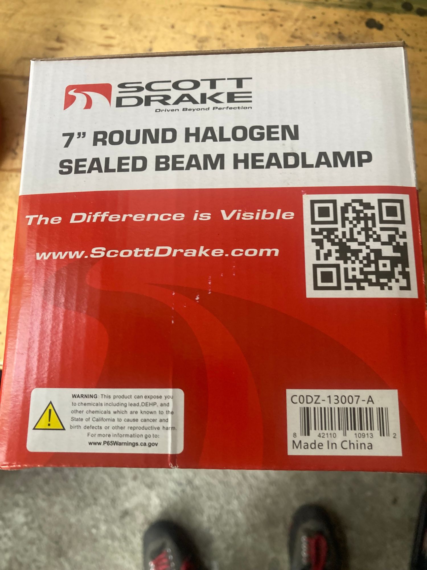 Scott Drake 7" Round Halogen Sealed Beam Headlamp — Bild 4 von 5