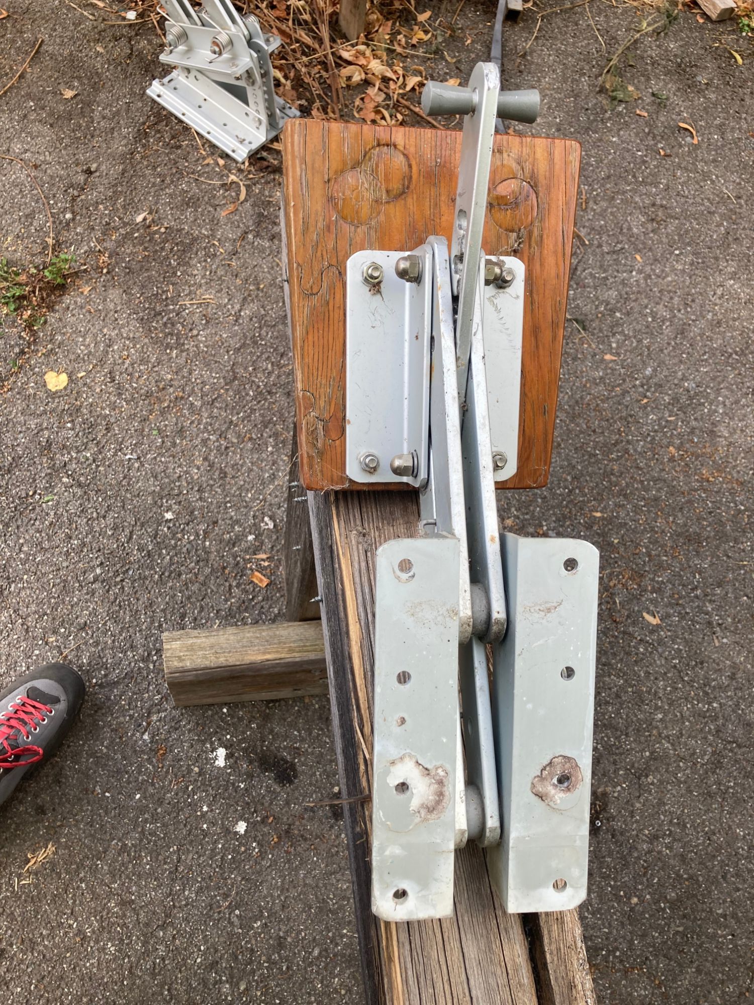 Bootsmotorhalterung — Bild 2 von 4