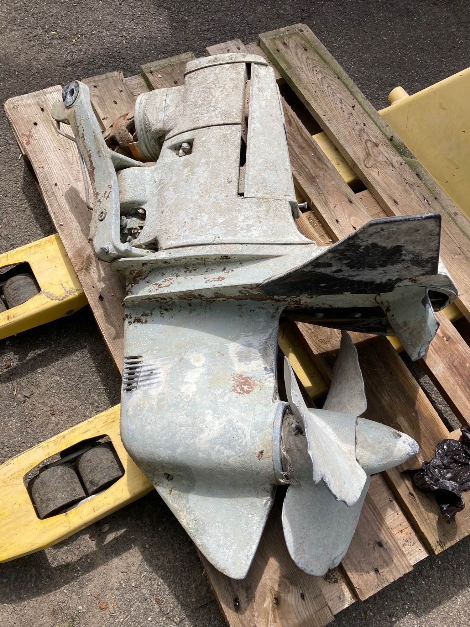Volvo Bootsmotor Z — Bild 2 von 5