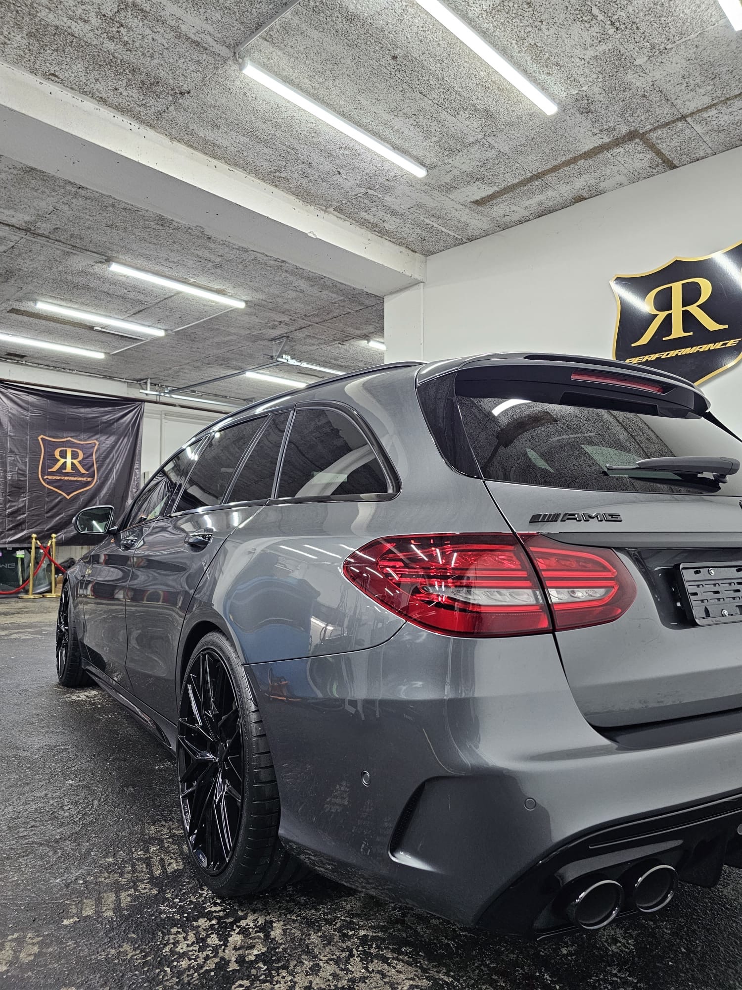 Mercedes-Benz C 43 AMG — Bild 4 von 5