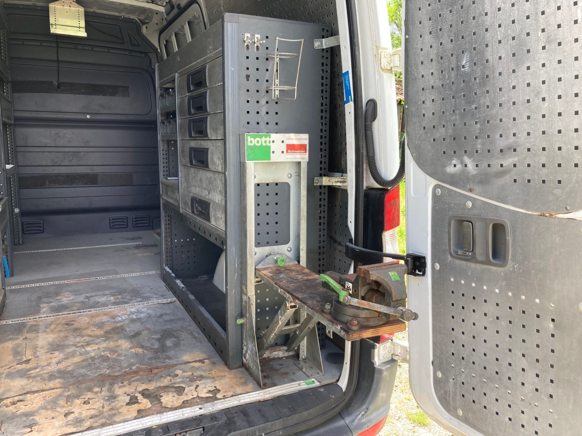 Mercedes-Benz Sprinter 319 CDI — Bild 4 von 5