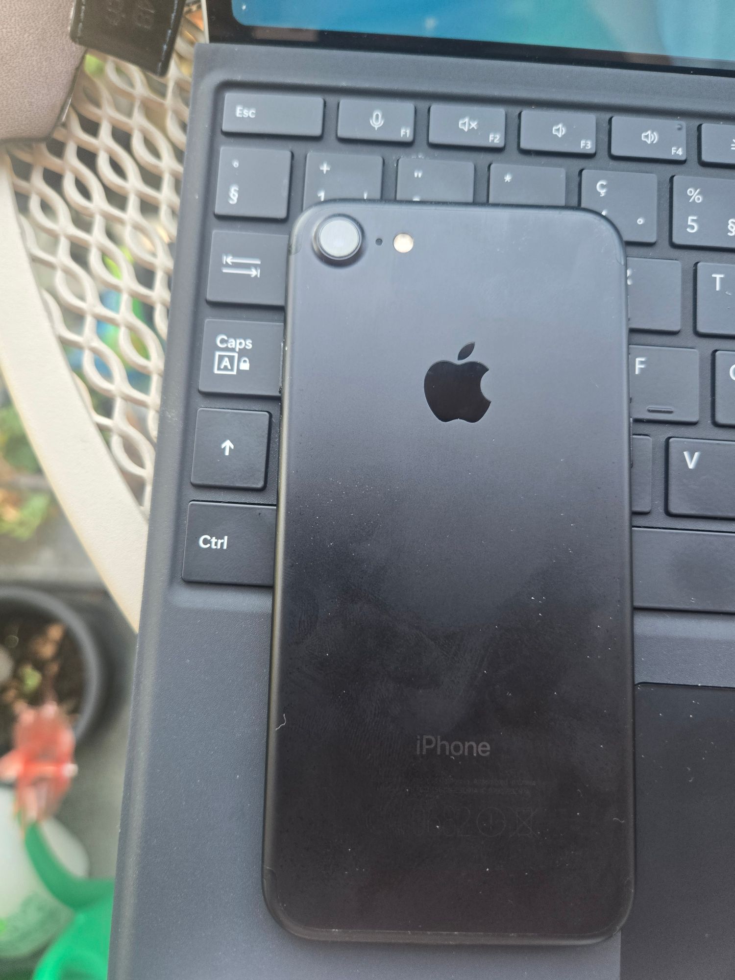 iPhone 7 — Bild 2 von 3