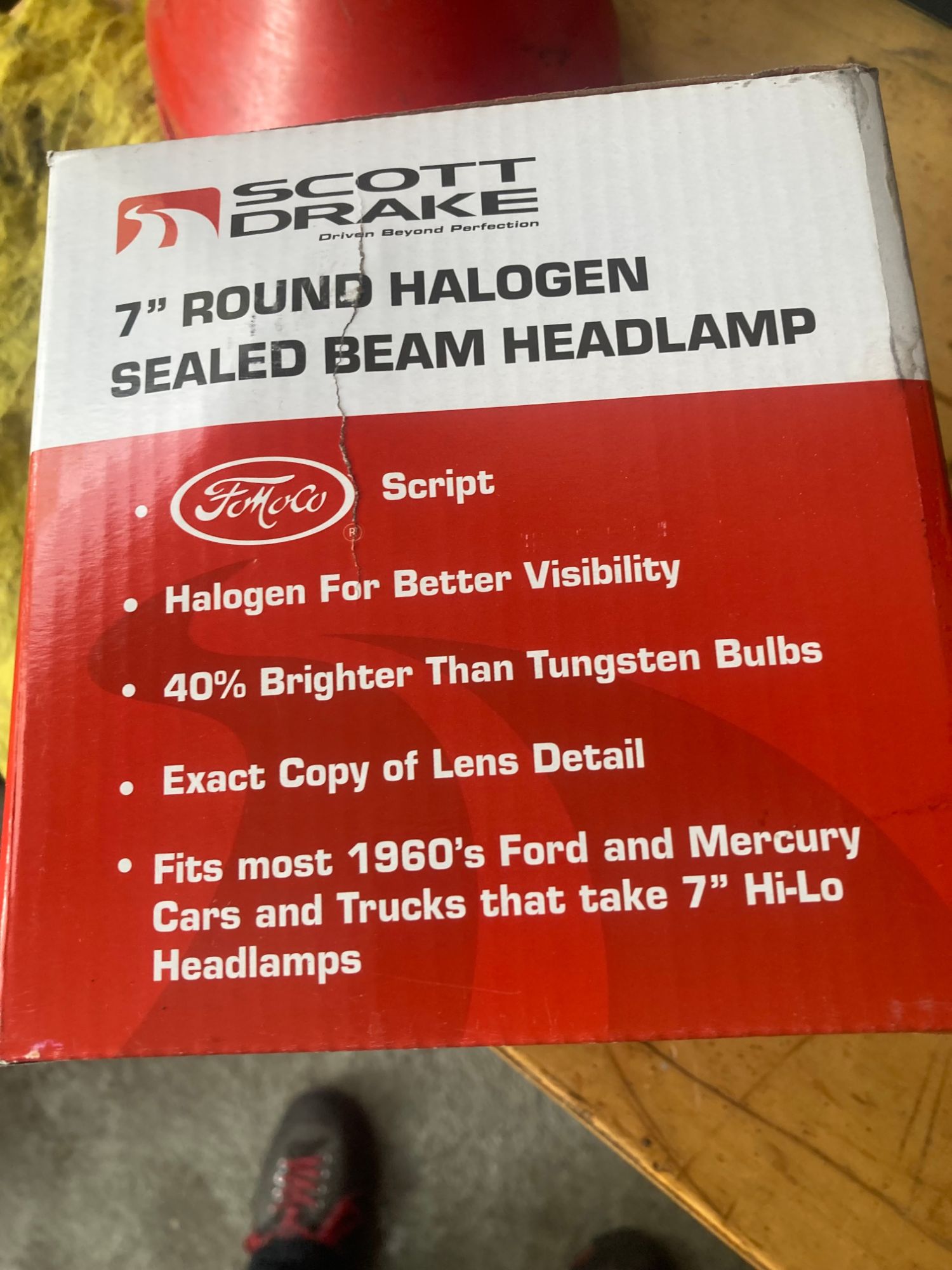 Scott Drake 7" Round Halogen Sealed Beam Headlamp — Bild 2 von 5